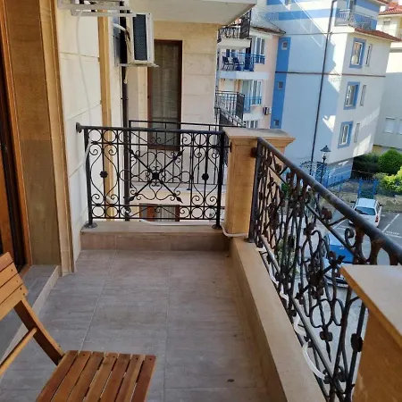Sea View 2br 公寓 *