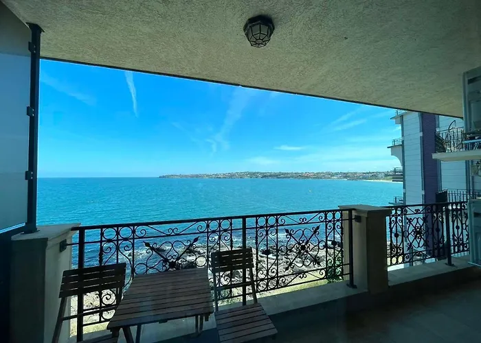 Sea View 2br شقة سوزوبول