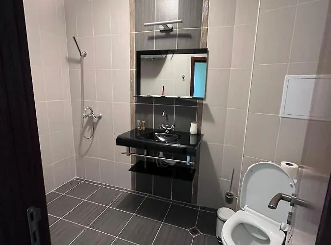 Sea View 2br Апартамент